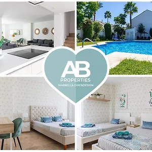 Covd 19 Free- Total Purified - Chic House - 3 Mm To Puerto Banús&beach - Golden Mile - Direct Access To Pool&tropical Garden Сasa de vacaciones