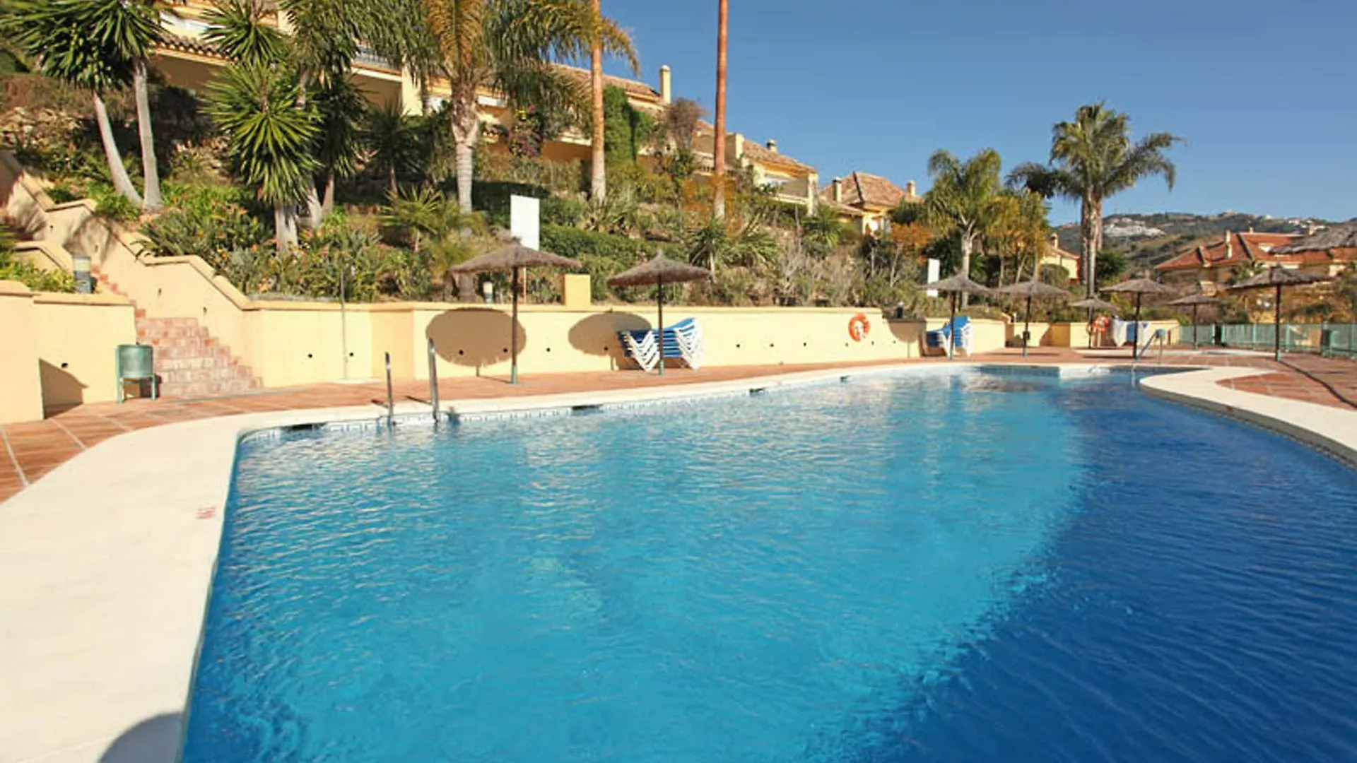 Greenlife Village Townhouse Marbella 0*,